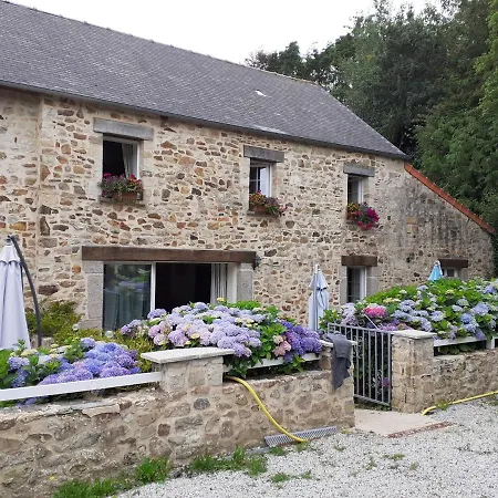 Domaine De La Vallee Pensión *